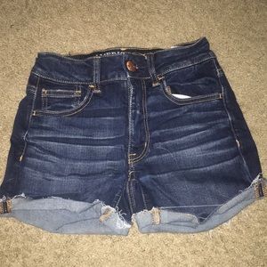 High Wasted AMERICAN EAGLE shorts